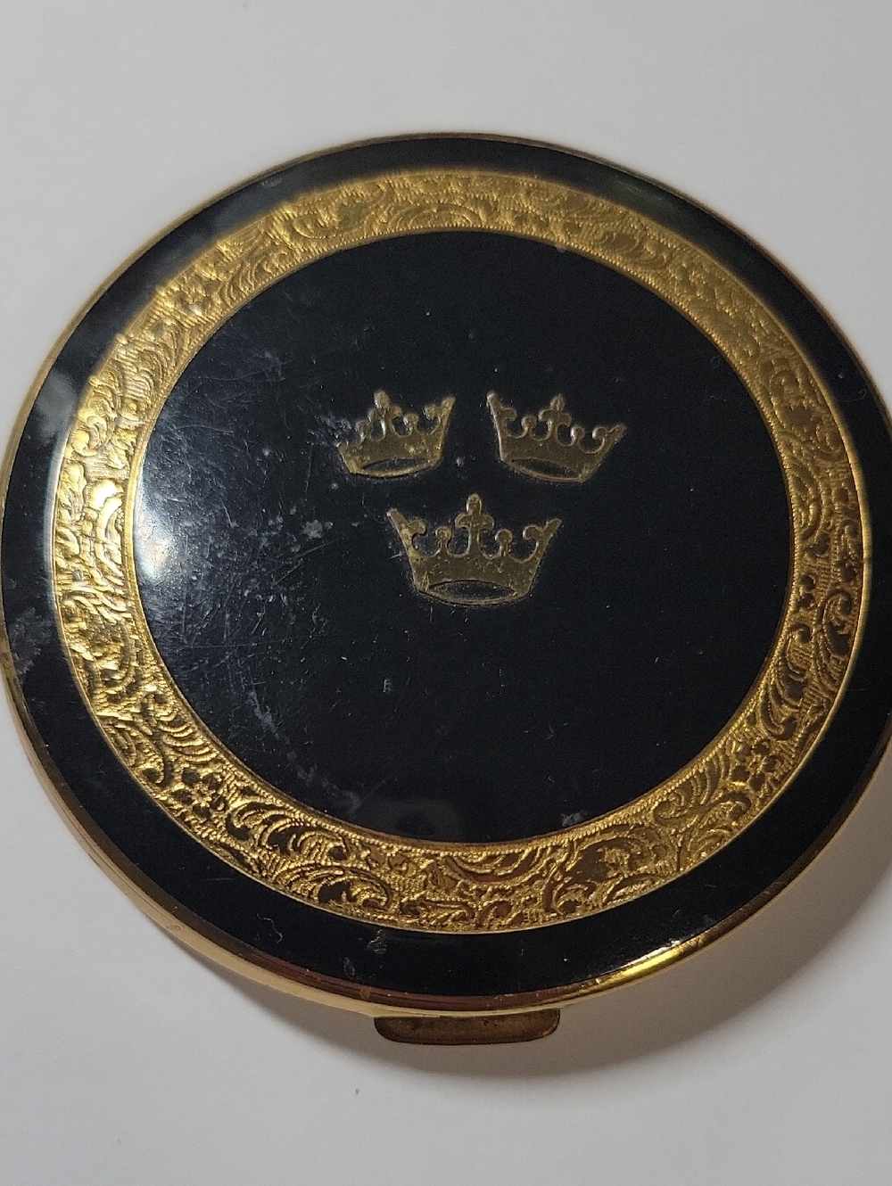 Vintage Classic Black & Gold  Makeup Compartment With Crown Motif